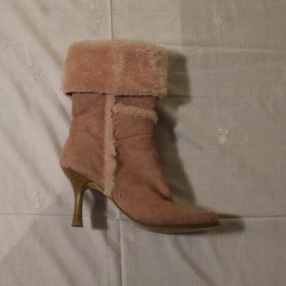 BOOTS - Picture 2 of 2